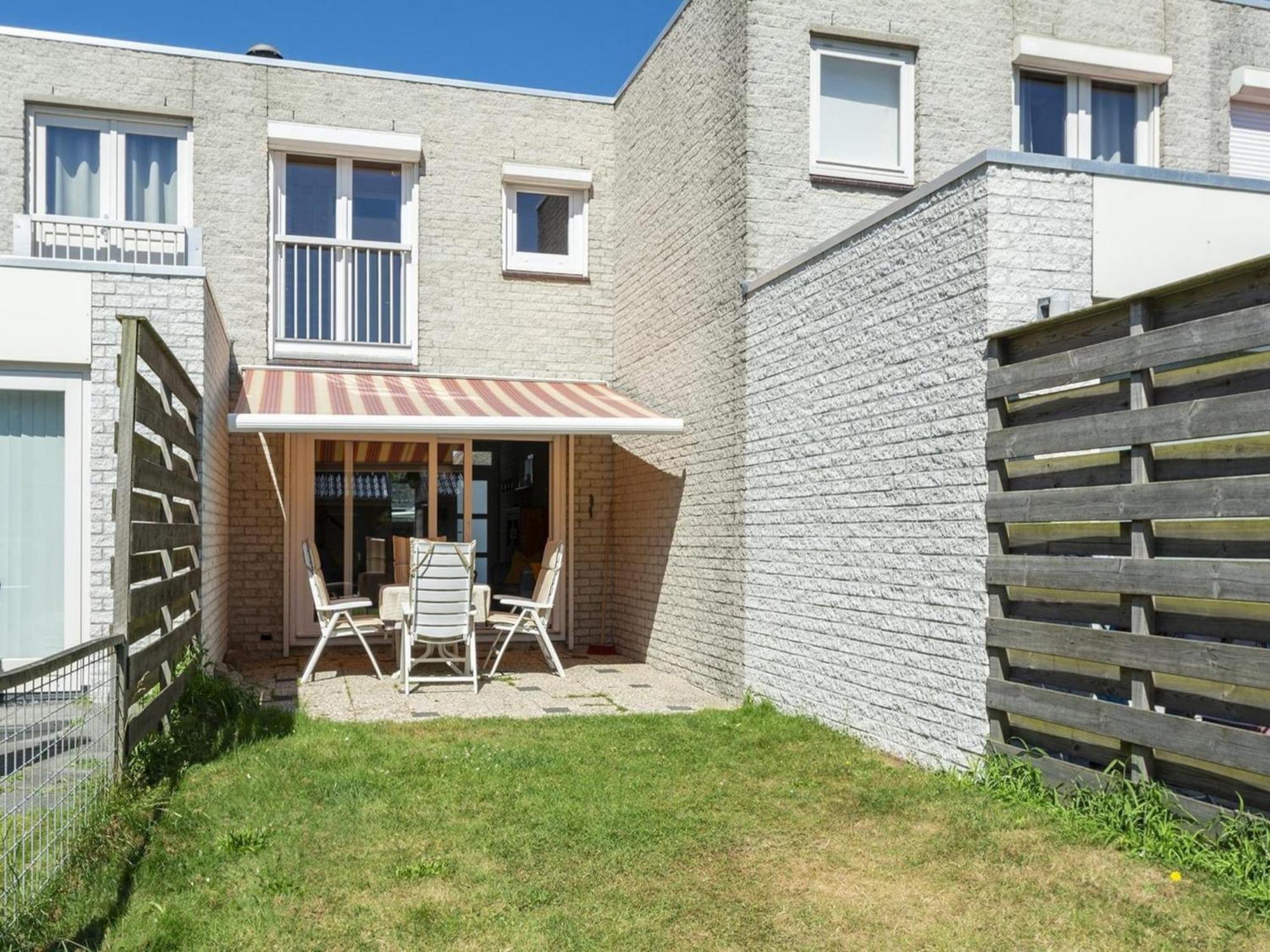 Cozy Holiday Home With Lawn Callantsoog Exterior photo